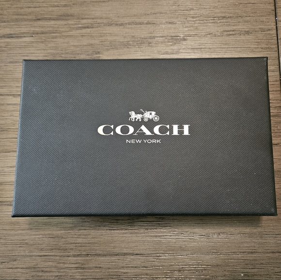 Never-Used Handcrafted Coach Wristlet - Picture 7 of 7